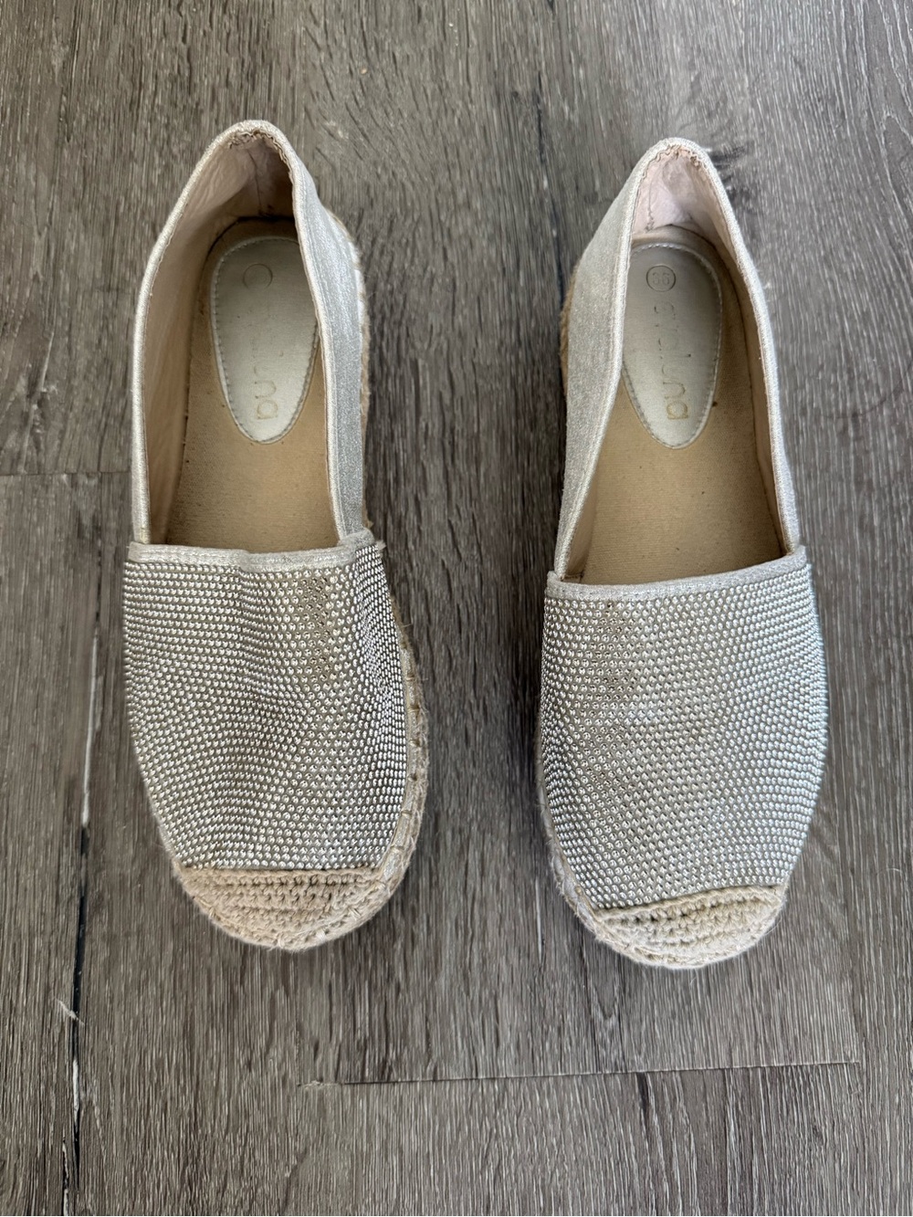 Sparkle Espadrille Slip-Ons in Light Beige Size 36 |evaluna